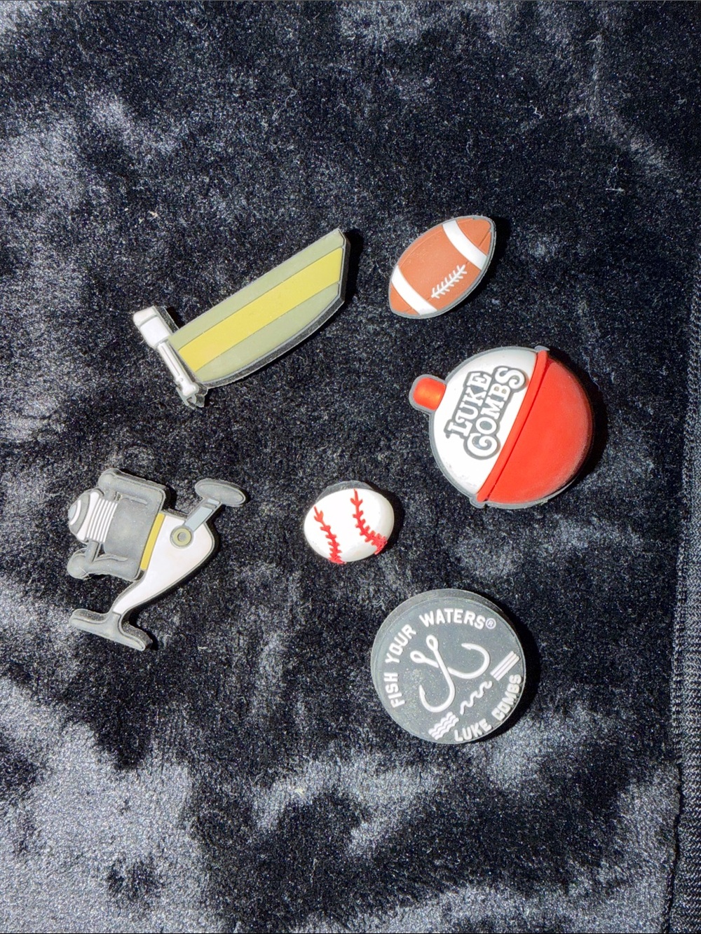 CROCS Kids Charms Set - Red, Yellow, White, Gray